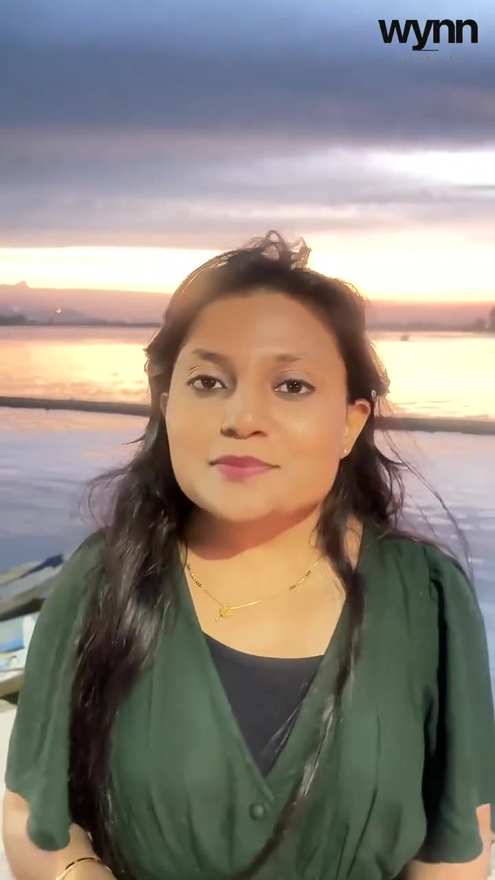 Saniya — Wynn Cabs Kashmir traveller testimonial at Dal Lake